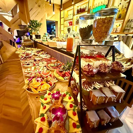 Bed & Breakfast Regina Ii & 3*